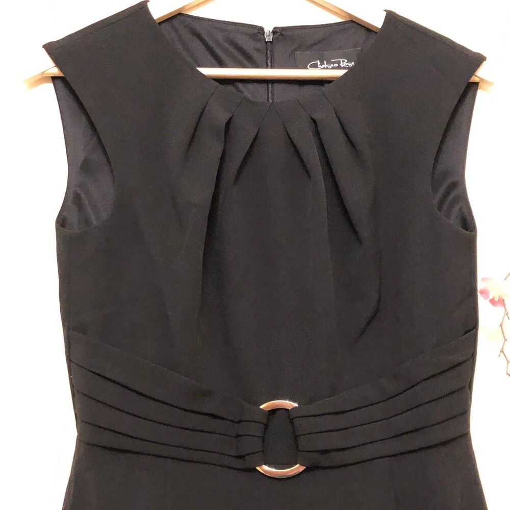 Black Dress Chelsea Rose Belt Size 4 NWT